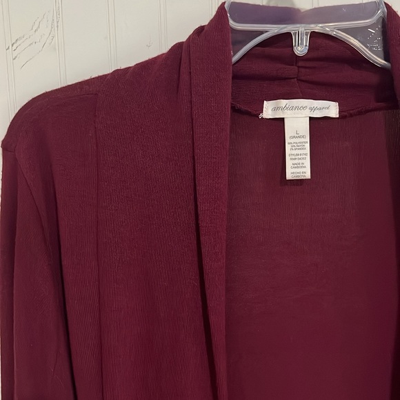 Cardigan - Picture 2 of 3